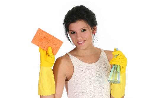 Professional Airbnb cleaning of a bright vacation rental living room